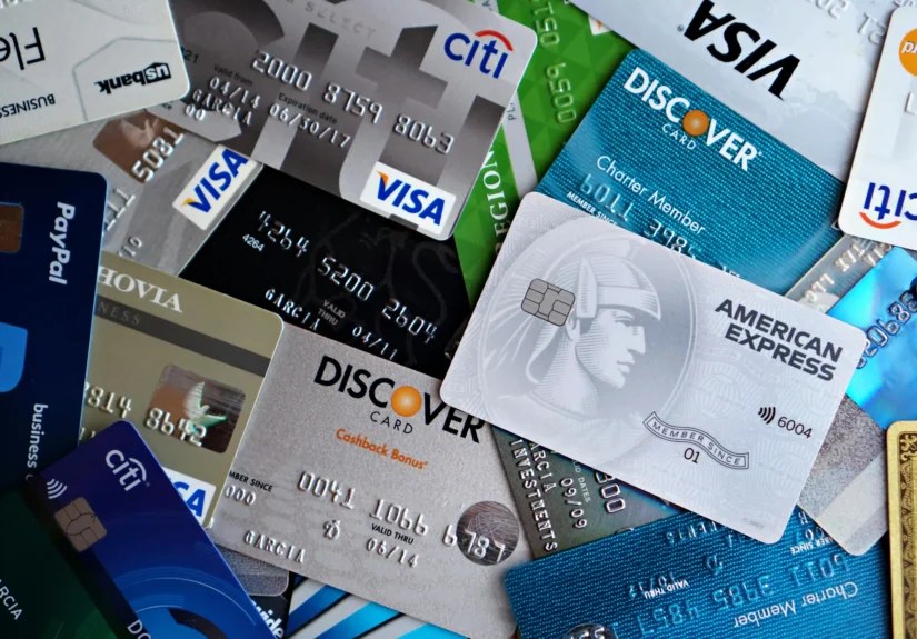 Top 5 Banks in Germany for Foreigners in 2025: Tariff Comparison 12 Top 5 Banks in Germany for Foreigners in 2025: Tariff Comparison