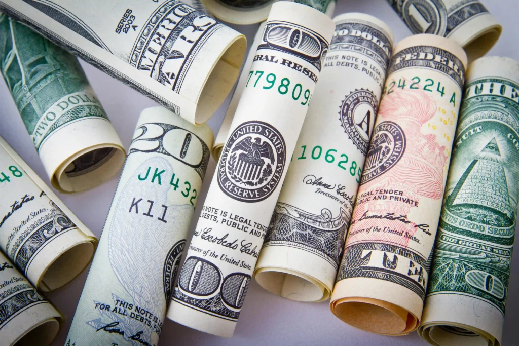Як відкрити банківський рахунок у ЄС у 2025 році: гайд для емігрантів 8 Як відкрити банківський рахунок у ЄС у 2025 році: гайд для емігрантів 7